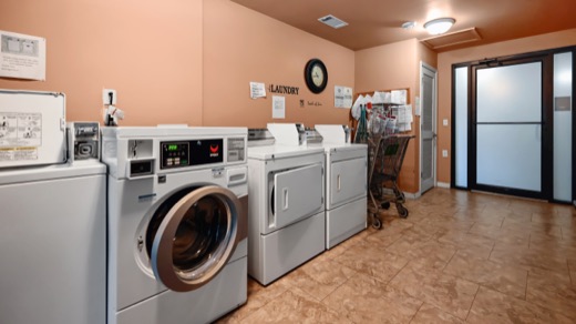 Inglewood Manor photo 18
